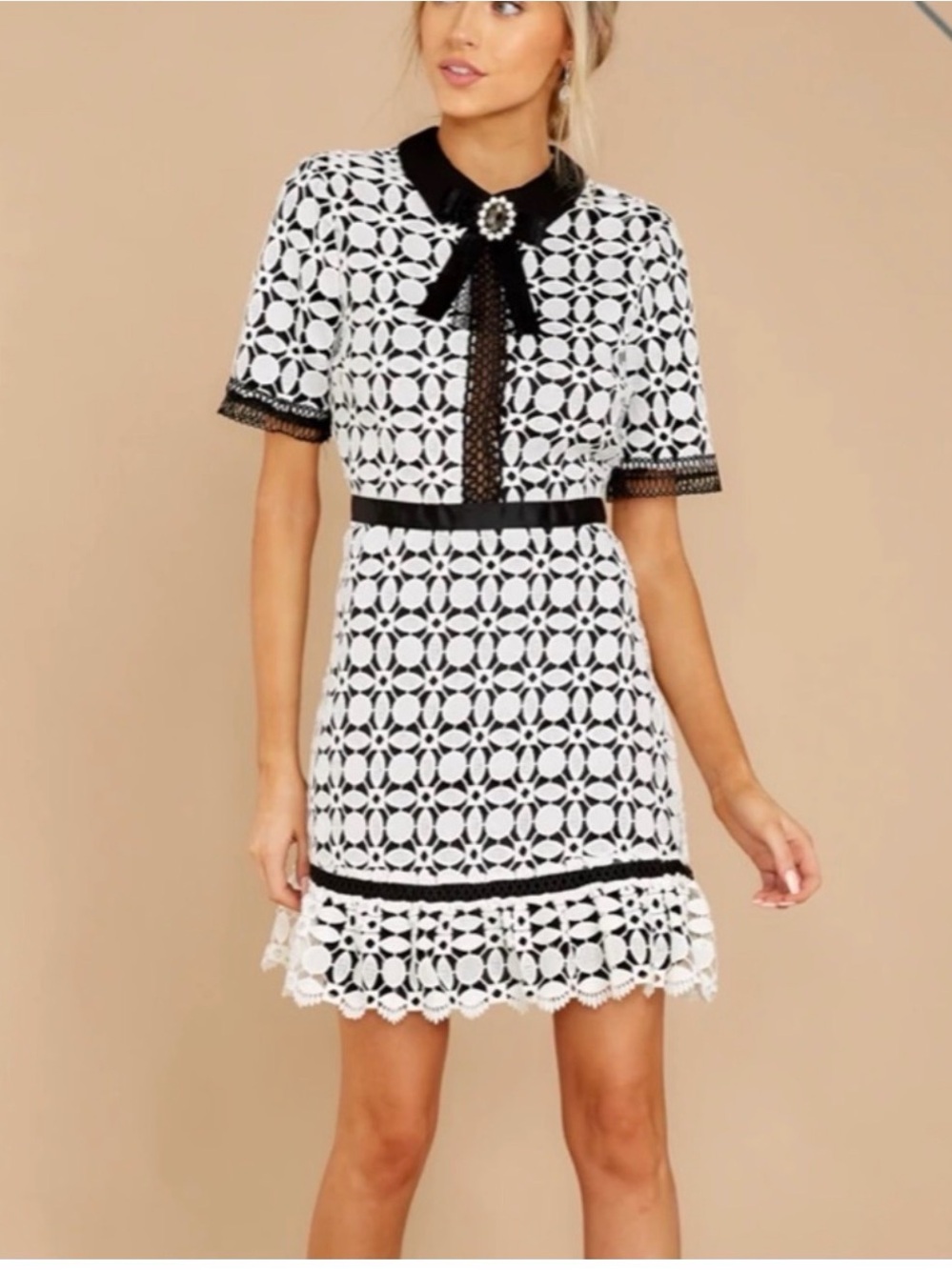 Red Dress Boutique Black and White Lace Bow-Collar Short Dress